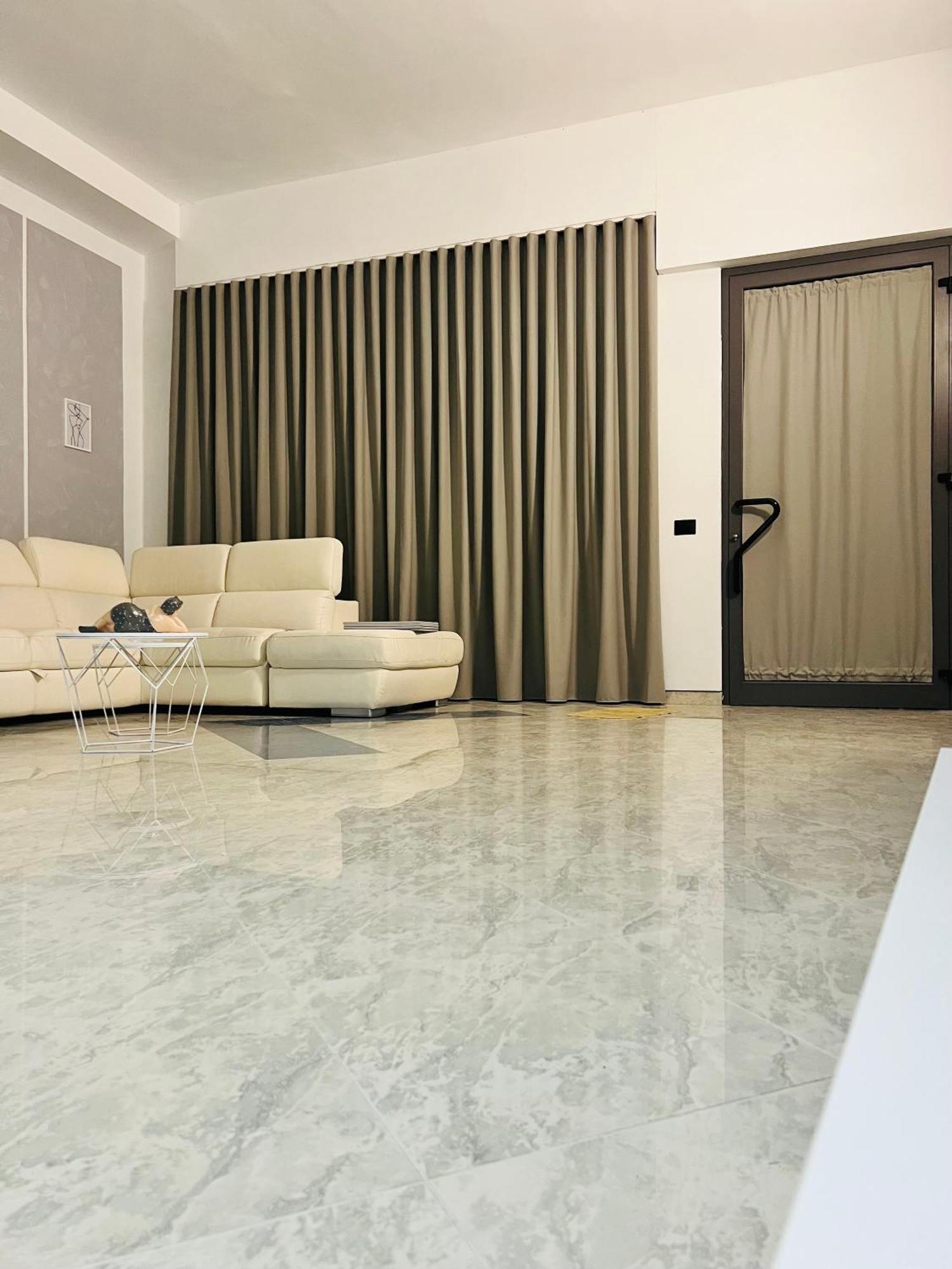 Tanza In Vetrina 2024 Villa Nardo Bagian luar foto