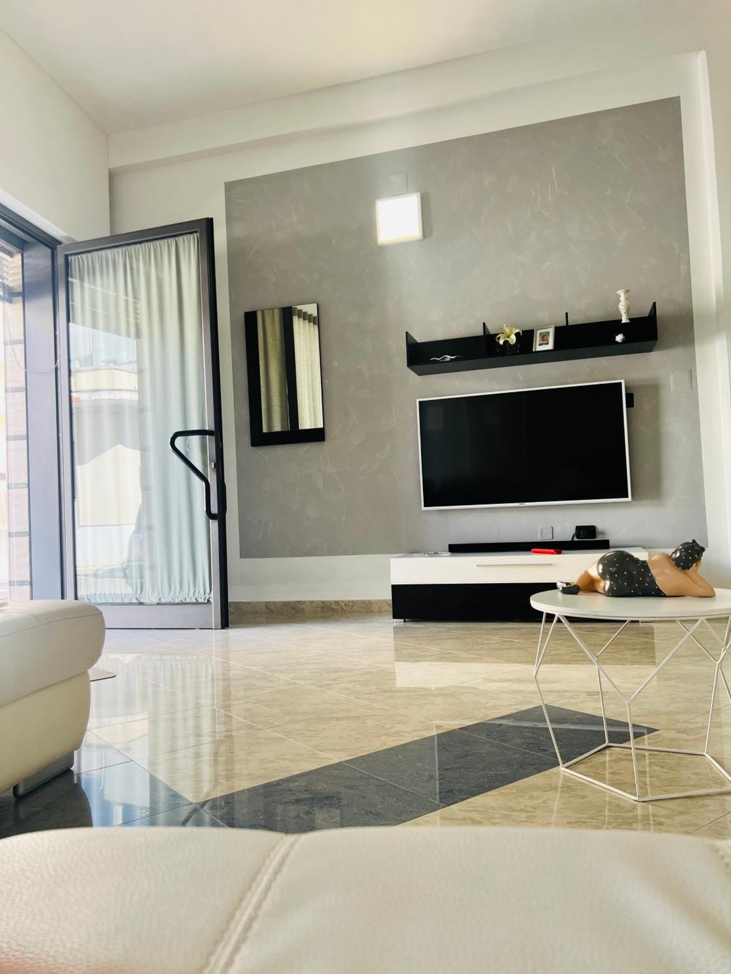 Tanza In Vetrina 2024 Villa Nardo Bagian luar foto